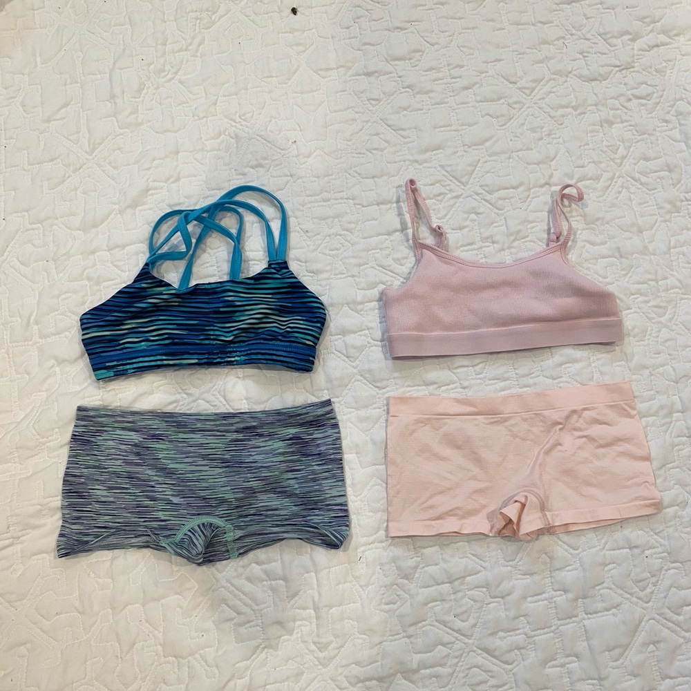 Boy short pair and matching of bralettes!